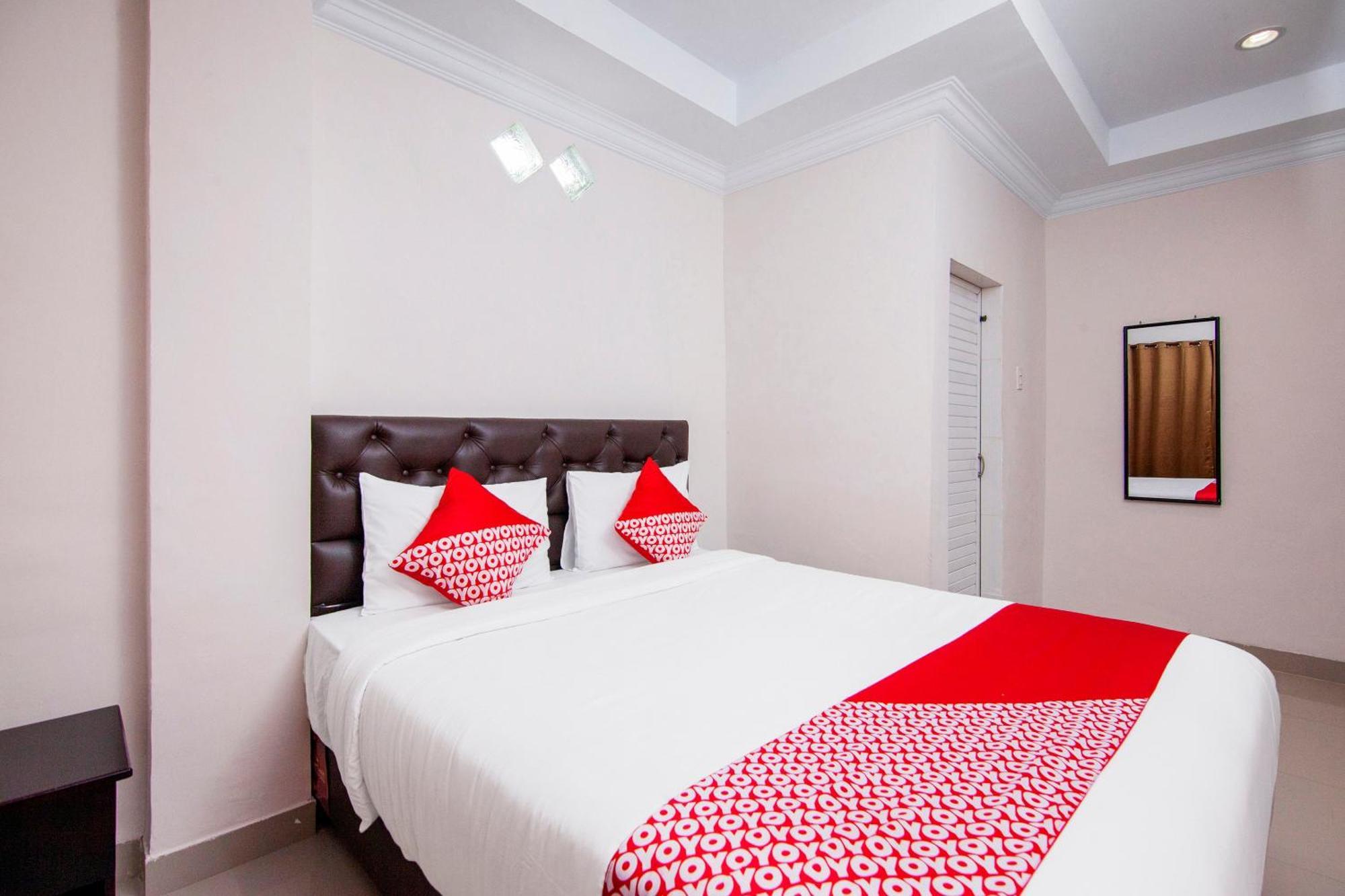 Super Oyo 621 Vania Residence Медан Экстерьер фото