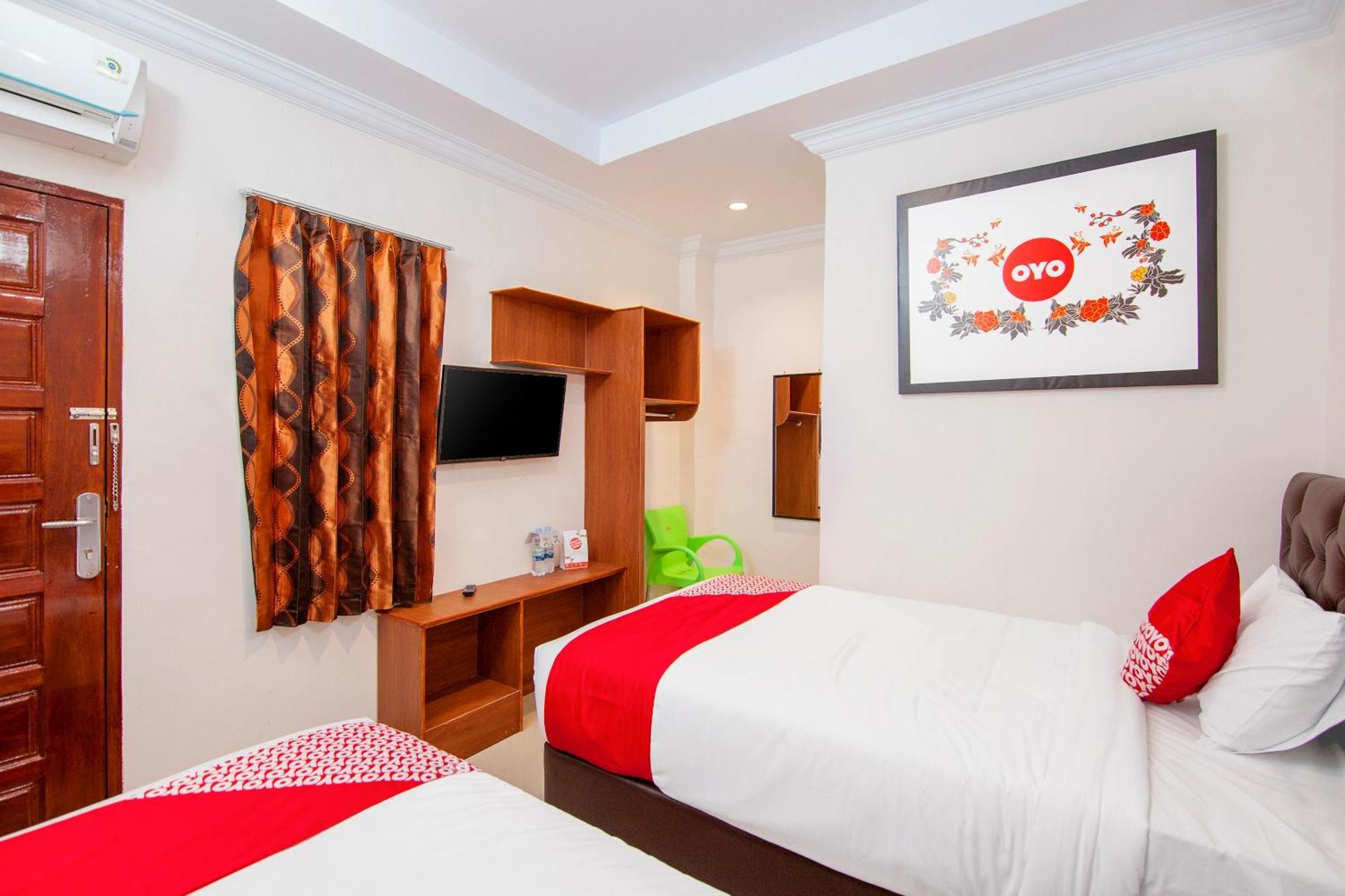 Super Oyo 621 Vania Residence Медан Экстерьер фото